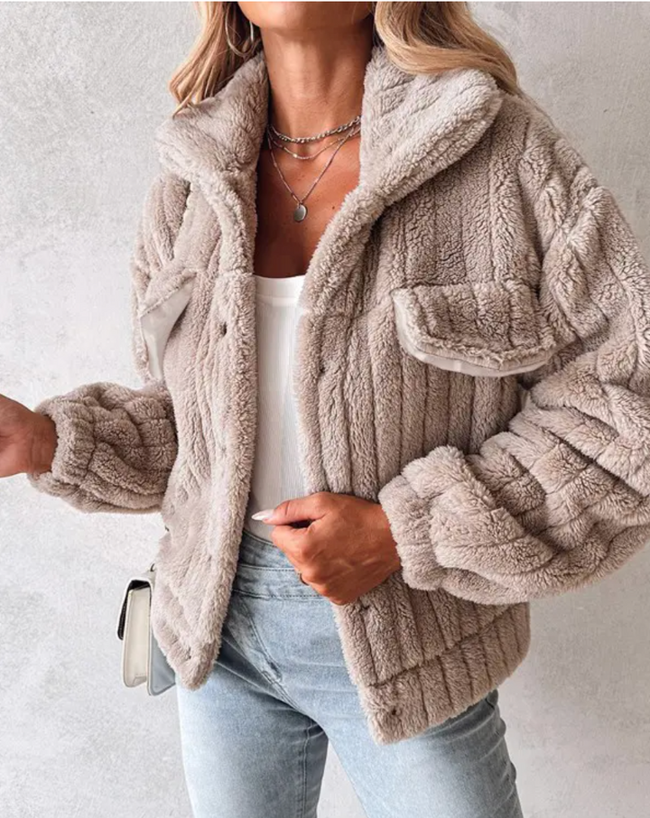 Oversized Casual Jacket with Front Pockets